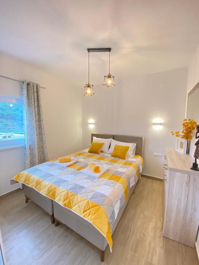 Gold Apartments Скрадин Экстерьер фото